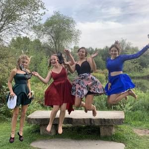 Meet your Posher, Abby